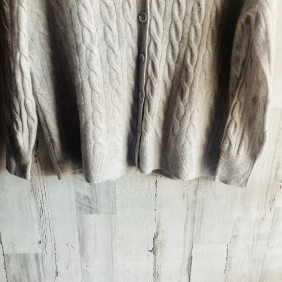 NWOT C by Bloomingdale's 100% Cashmere Grandpa Cardigan M Cable Knit Gray - Picture 4 of 12